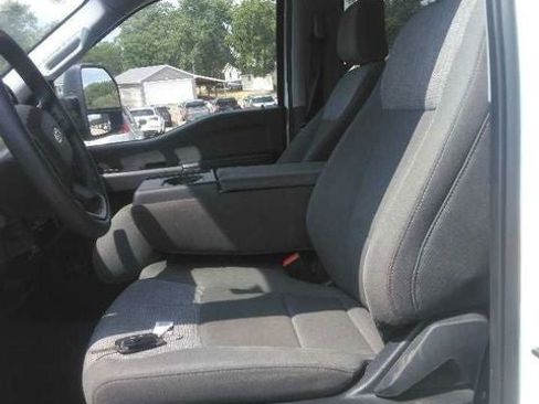 Used 2025 Ford F350 XLT AWD/4WD image 9