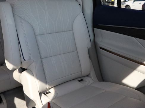 Certified 2025 Buick Enclave Avenir w/ Super Cruise Package image 12