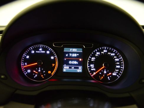 Used 2015 Audi Q3 2.0T Prestige image 14