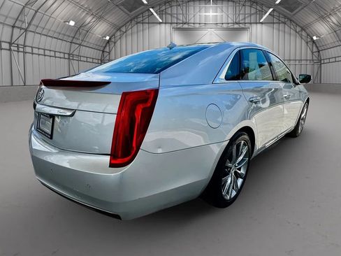 Used 2013 Cadillac XTS FWD image 7