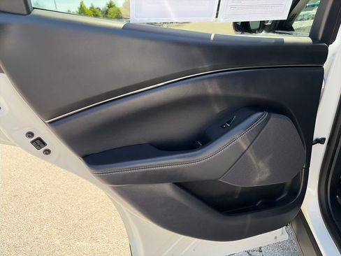 Used 2025 Ford Mustang Mach-E Select w/ Comfort Package Lite AWD/4WD image 27