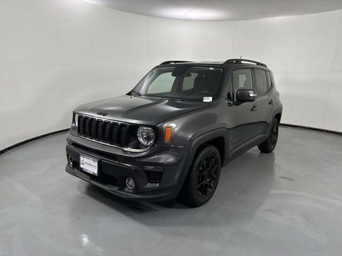 Used 2020 Jeep Renegade Altitude FWD image 23