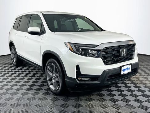 Used 2023 Honda Passport EX-L image 8