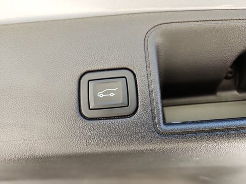 Used 2024 GMC Terrain AT4 w/ Infotainment Package II image 29