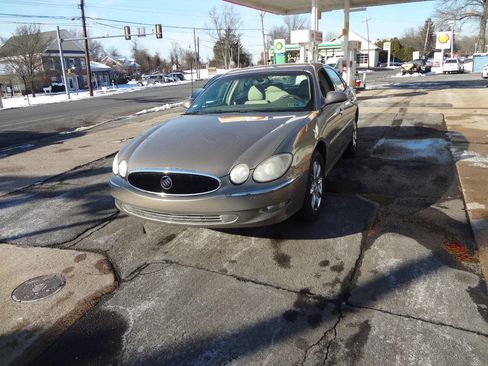 Used 2007 Buick LaCrosse CXL image 2
