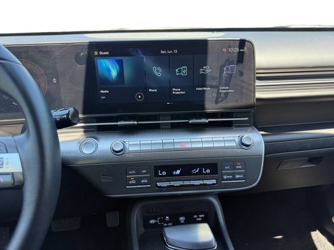 Used 2025 Hyundai Kona SEL AWD/4WD image 11