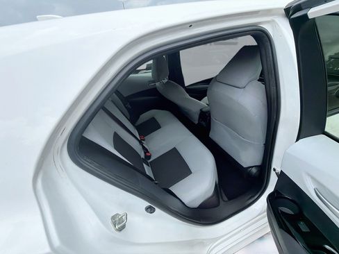 Used 2023 Toyota Corolla SE FWD image 25
