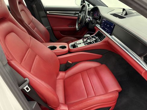 Used 2022 Porsche Panamera GTS AWD/4WD image 22