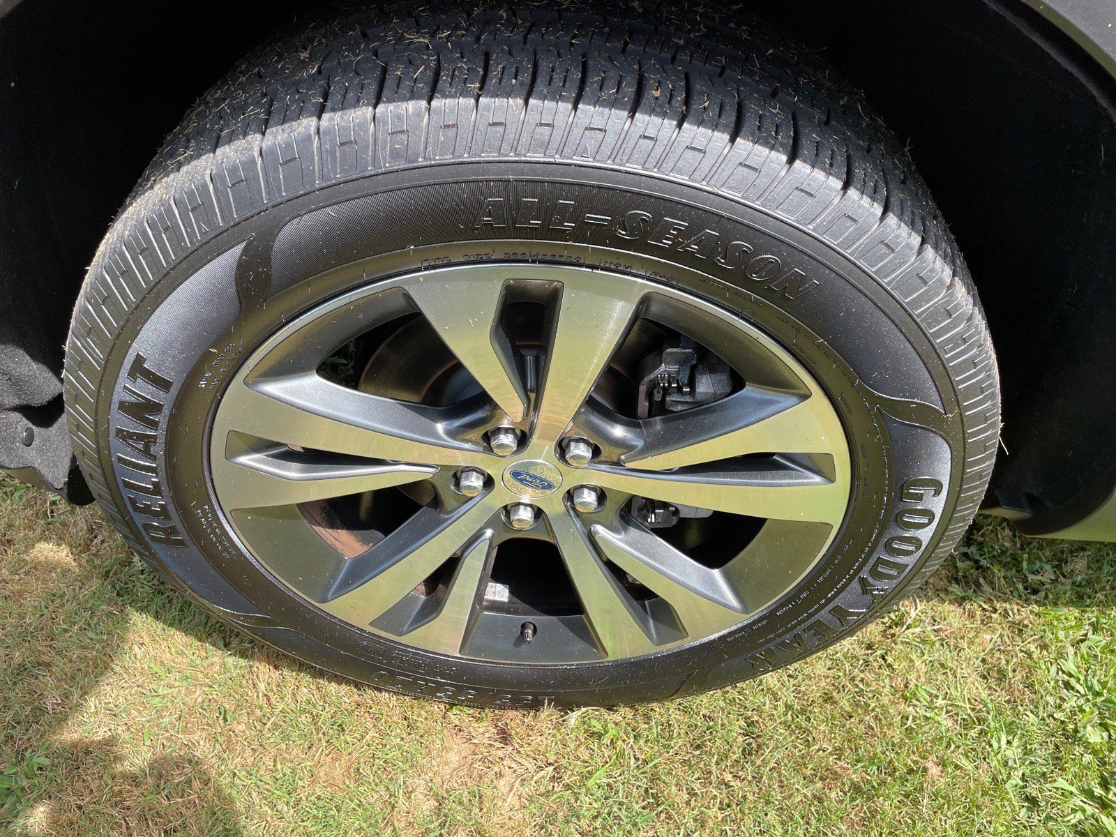 Used 2020 Ford Explorer Platinum AWD/4WD image 7