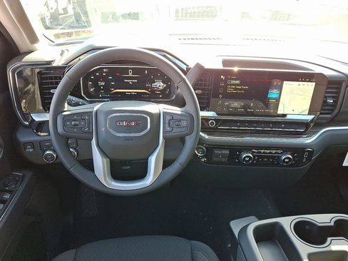 New 2026 GMC Sierra 1500 Elevation AWD/4WD image 8