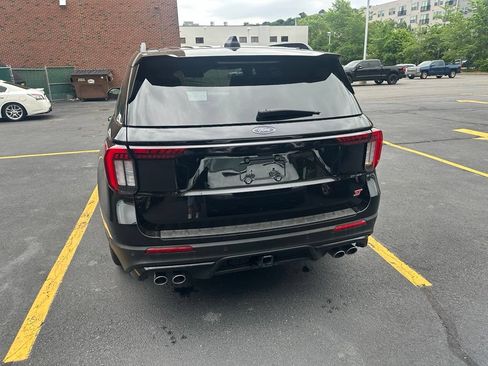 Used 2026 Ford Explorer ST AWD/4WD image 7