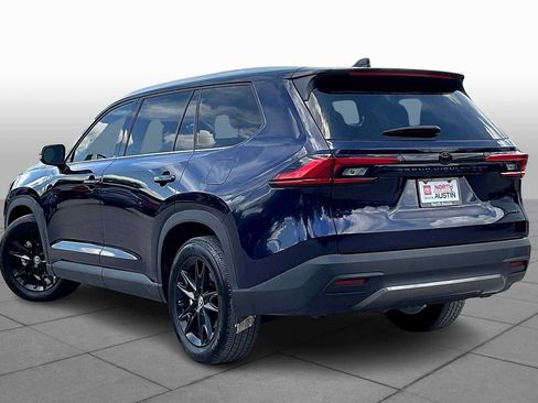 Used 2024 Toyota Grand Highlander FWD image 13