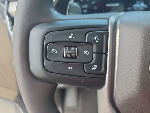 Used 2023 GMC Sierra 1500 Denali AWD/4WD image 18