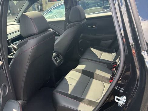 Used 2025 Acura ADX A-Spec image 3