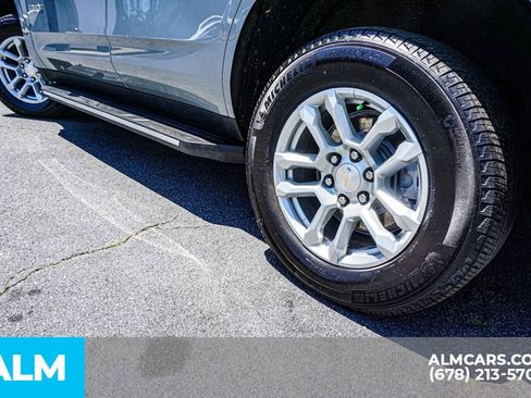 Used 2025 Chevrolet Tahoe LT AWD/4WD image 16