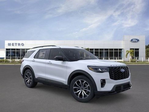 New 2026 Ford Explorer ST-Line w/ Premium Package image 7