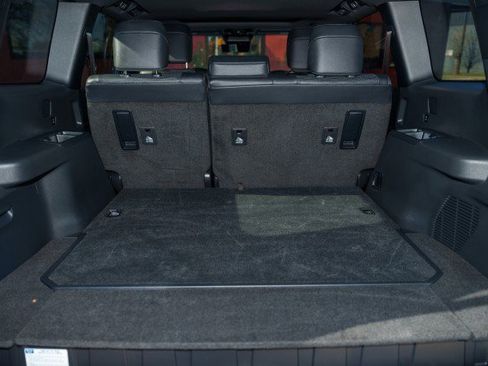 Used 2025 Toyota Land Cruiser image 26