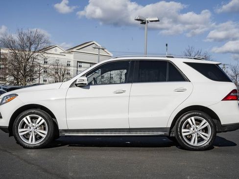 Used 2015 Mercedes-Benz ML 350 4MATIC image 4