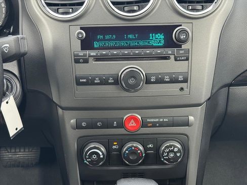 Used 2015 Chevrolet Captiva Sport LT image 9