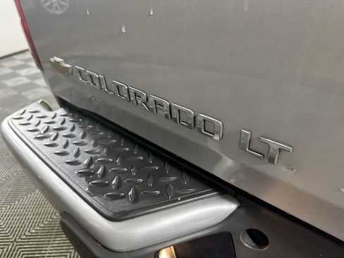 Used 2012 Chevrolet Colorado LT image 29