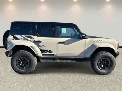 New 2025 Ford Bronco Raptor image 4