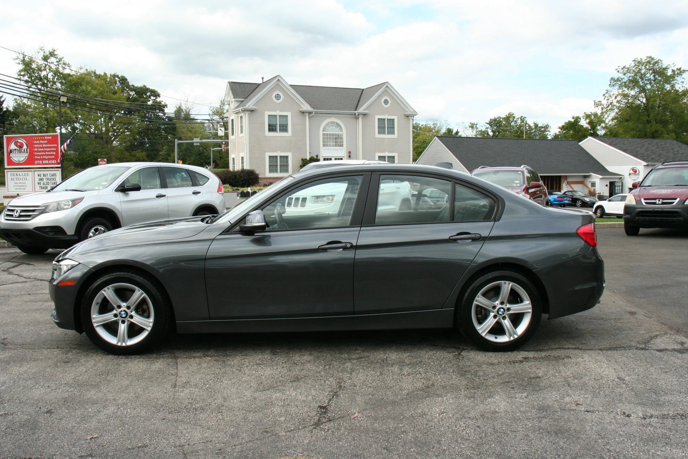 Used 2014 BMW 328d xDrive Sedan AWD/4WD image 11