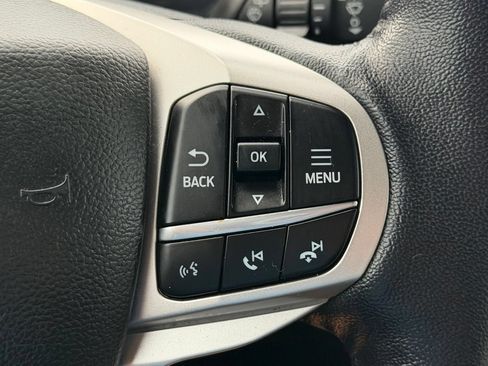 Used 2021 Ford Explorer XLT w/ Equipment Group 202A RWD image 20