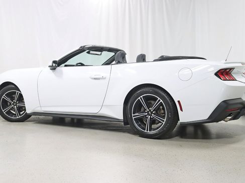 Used 2024 Ford Mustang Premium RWD image 10