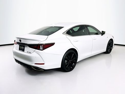 Used 2022 Lexus ES 350 F Sport w/ Accessory Package 2 FWD image 9