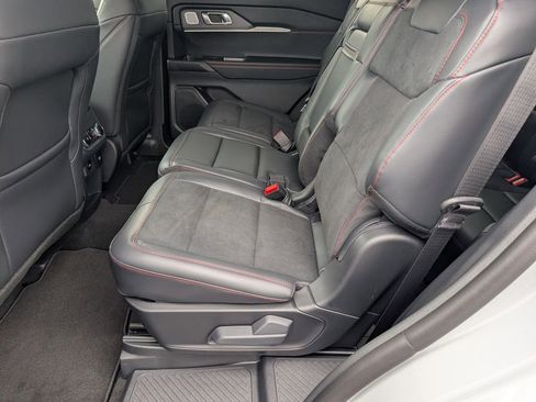 New 2026 Ford Explorer ST AWD/4WD image 8