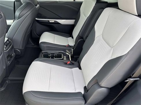 New 2026 Lexus TX 500h AWD image 12