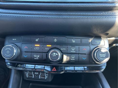 Certified 2021 Dodge Durango GT image 21