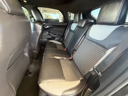Used 2013 Ford Focus ST FWD image 13