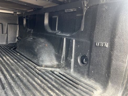 Used 2018 Chevrolet Silverado 1500 LTZ image 42