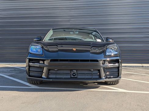 New 2026 Porsche Panamera RWD image 6