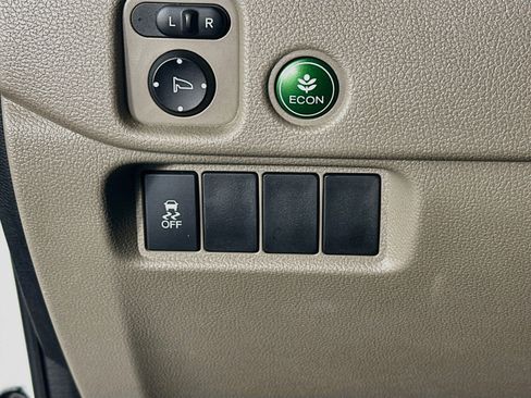 Used 2018 Honda Pilot EX-L image 16