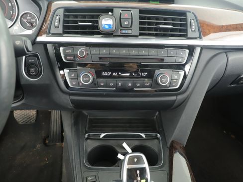 Used 2016 BMW 428i Convertible image 7