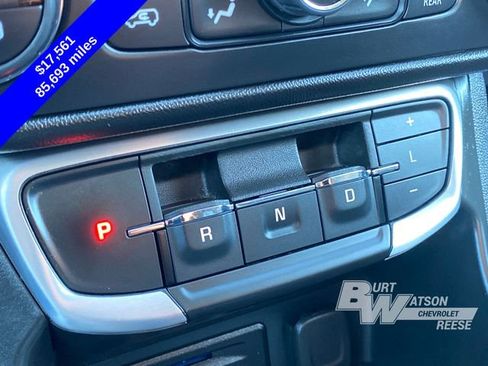 Used 2022 GMC Terrain SLT w/ LPO, Floor Liner Package image 27