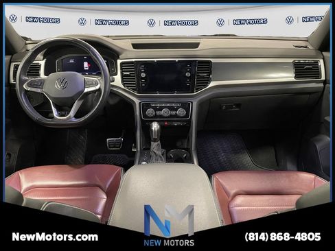 Used 2023 Volkswagen Atlas Cross Sport SEL Premium R-Line AWD/4WD image 10