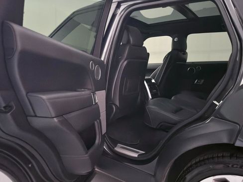 Used 2017 Land Rover Range Rover Sport Supercharged image 21