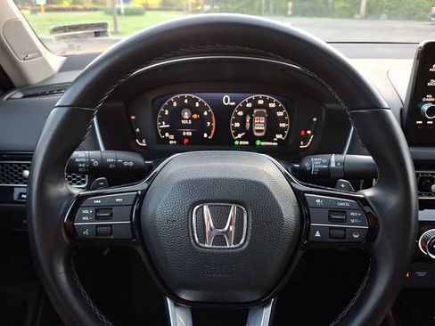 Used 2024 Honda Civic Touring image 21