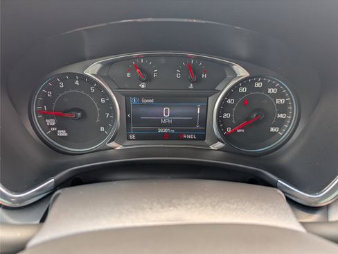 Used 2023 Chevrolet Equinox LT FWD image 22
