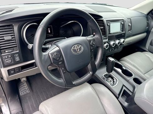 Used 2019 Toyota Sequoia Limited w/ Safety & Convenience Package RWD image 10