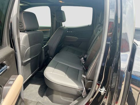 Used 2024 GMC Canyon Denali AWD/4WD image 26
