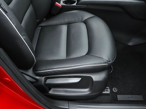 Used 2025 MAZDA CX-5 AWD 2.5 S w/ Select Package image 38