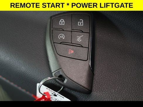 New 2026 Chevrolet Traverse RS AWD/4WD image 11