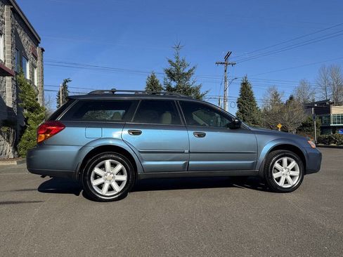 Used 2006 Subaru Outback 2.5i Special Edition image 2