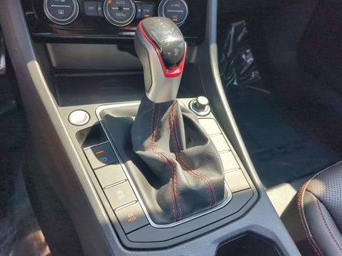 Certified 2023 Volkswagen Jetta GLI Autobahn image 24