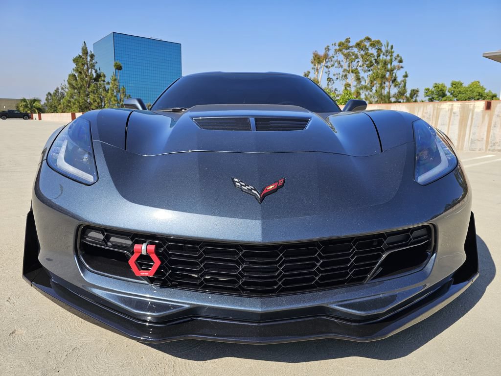 Used 2019 Chevrolet Corvette Z06 RWD image 3