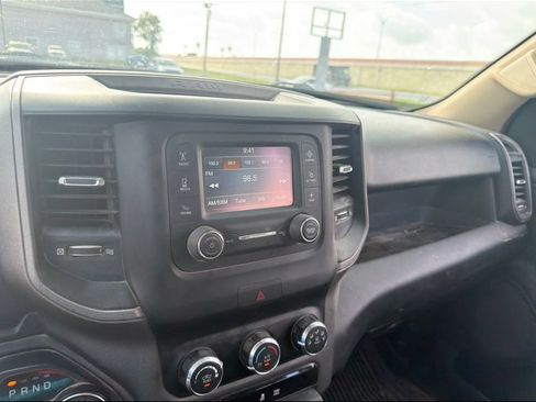 Used 2019 RAM 1500 Tradesman AWD/4WD image 6
